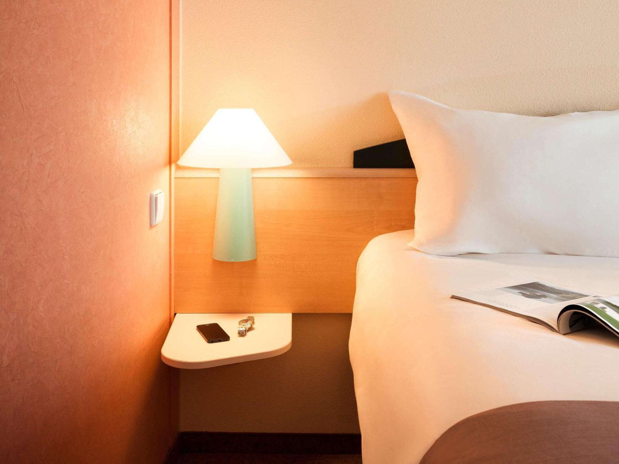 Ibis Hotel Berlin Spandau Екстериор снимка