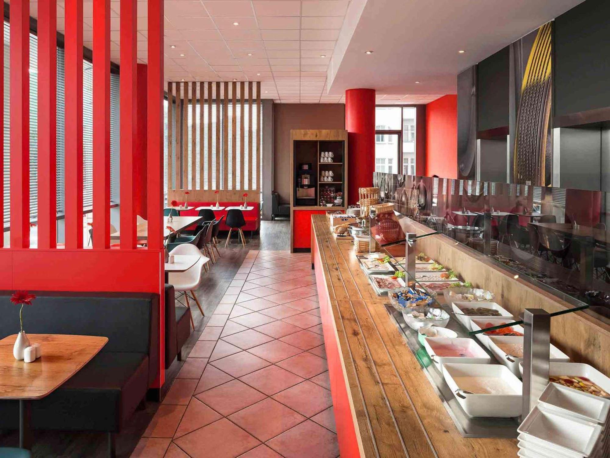Ibis Hotel Berlin Spandau Екстериор снимка