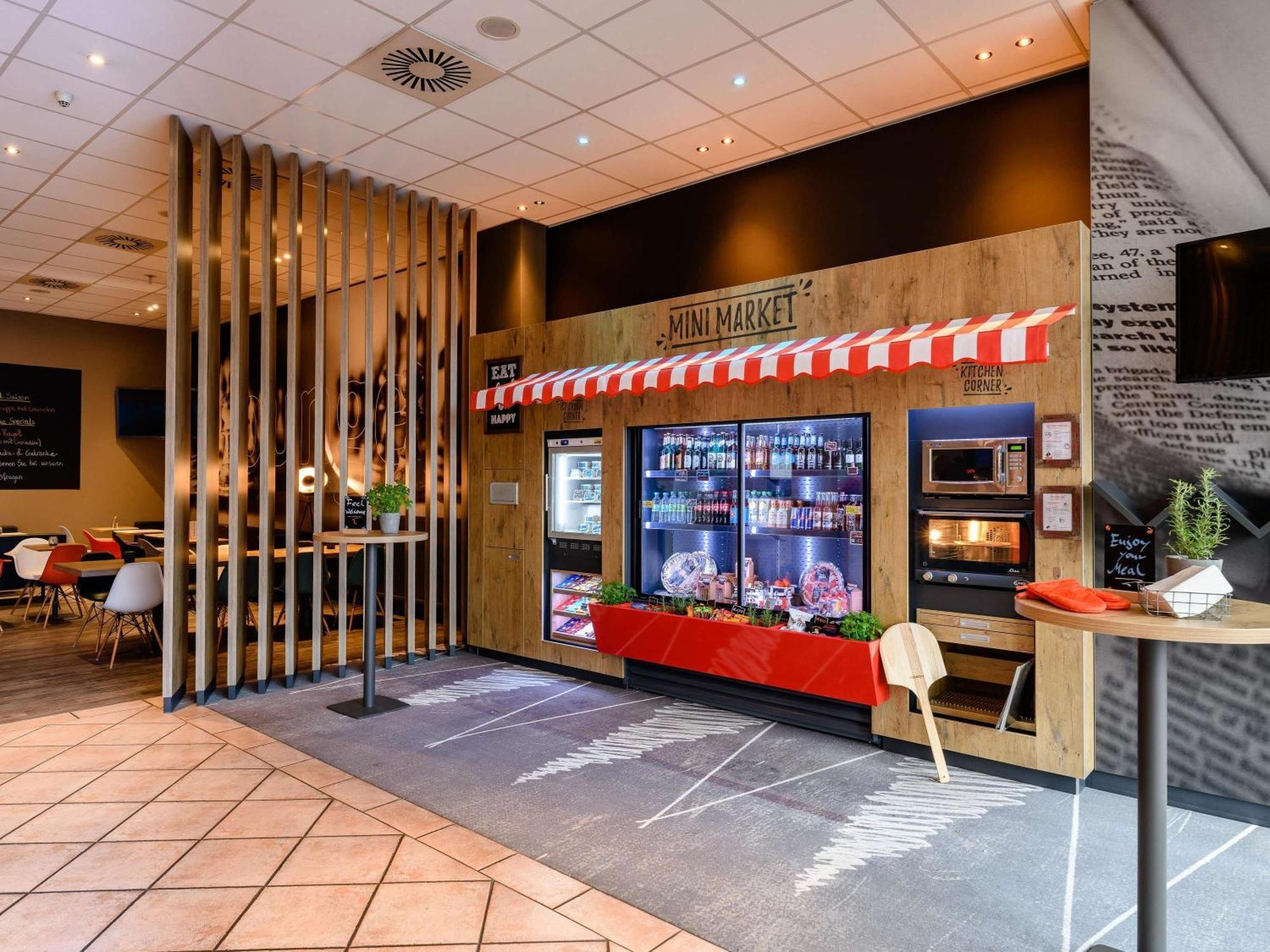 Ibis Hotel Berlin Spandau Екстериор снимка