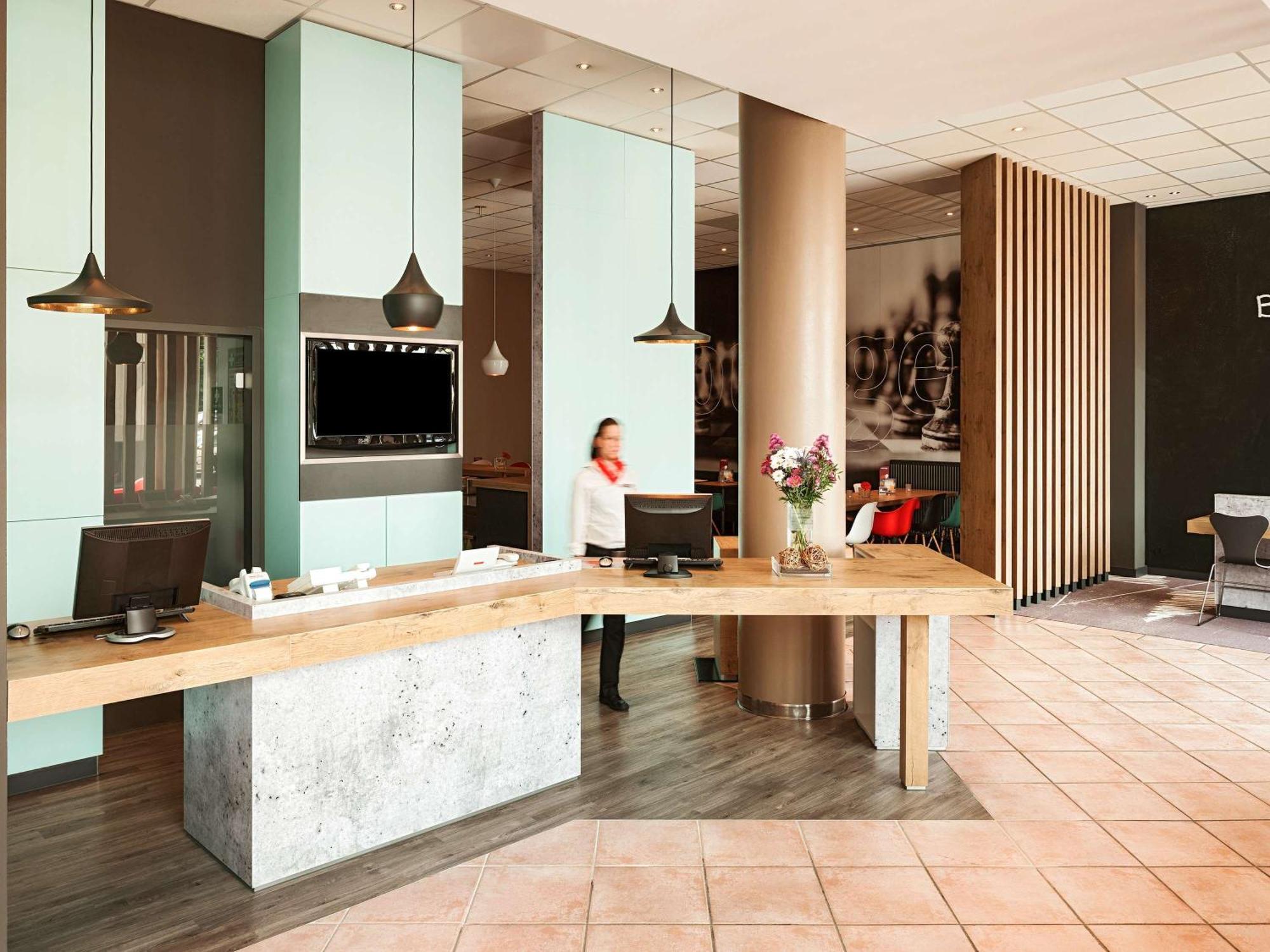 Ibis Hotel Berlin Spandau Екстериор снимка