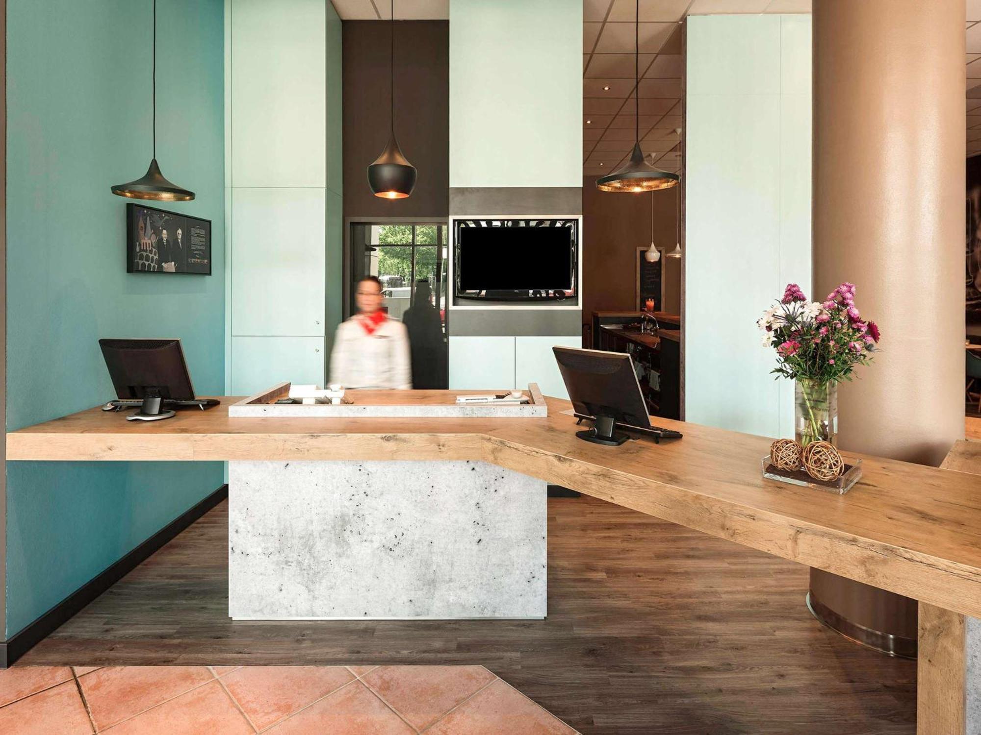 Ibis Hotel Berlin Spandau Екстериор снимка